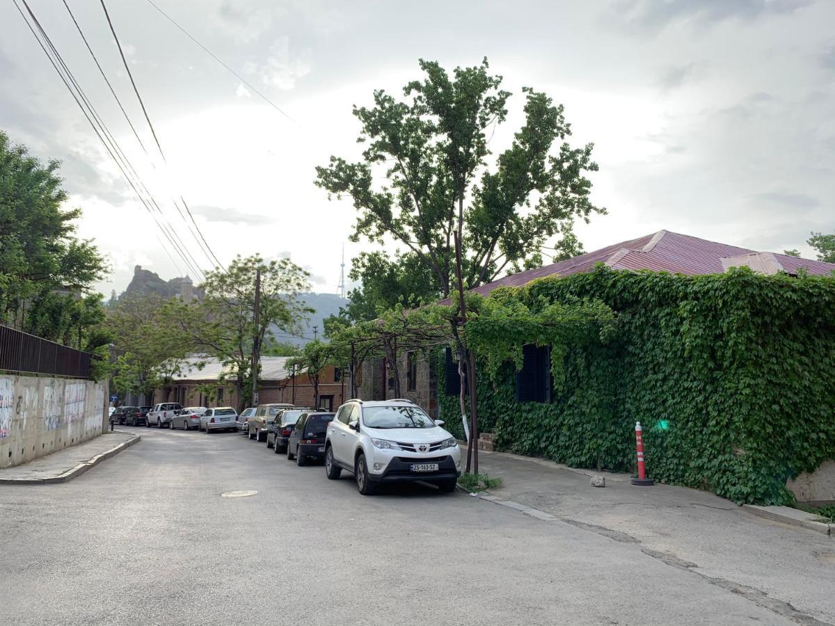 Grape House Hotel Tbilisi Ngoại thất bức ảnh